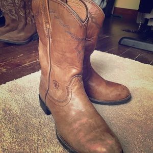 Ariat women’s work boots
